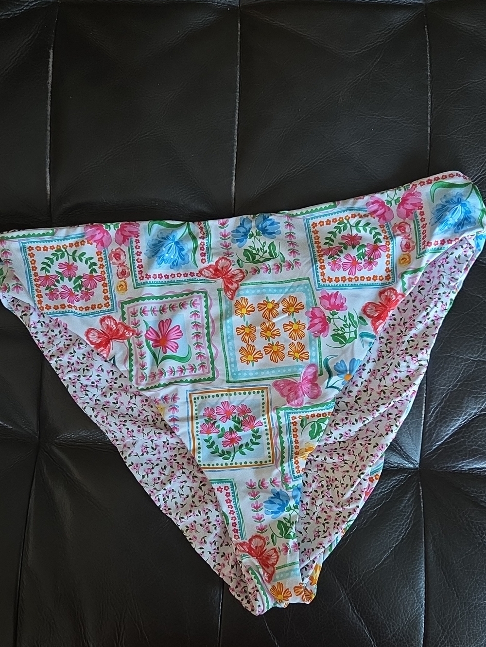 Jessica Simpson White Floral Patchwork Bikini Bottom